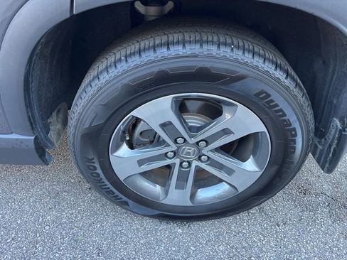 Used 2025 Honda Pilot EX-L image 34