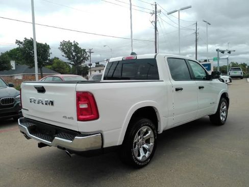Used 2026 RAM 1500 Big Horn AWD/4WD image 6