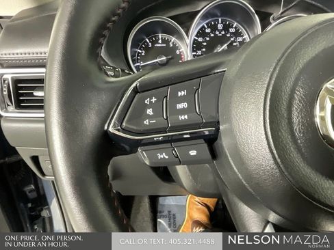 Certified 2025 MAZDA CX-5 Carbon Edition image 45