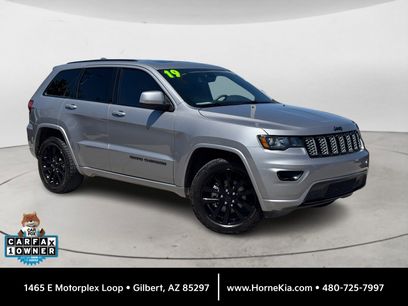 Used 2019 Jeep Grand Cherokee Altitude