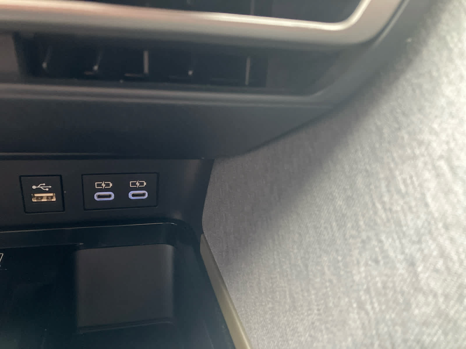 Used 2026 Toyota Camry LE FWD image 24