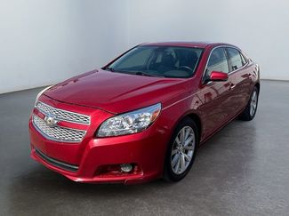Used 2013 Chevrolet Malibu LTZ video 1