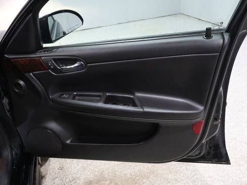 Used 2014 Chevrolet Impala Limited LS image 25