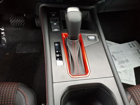 New 2026 Nissan Kicks SR image 14