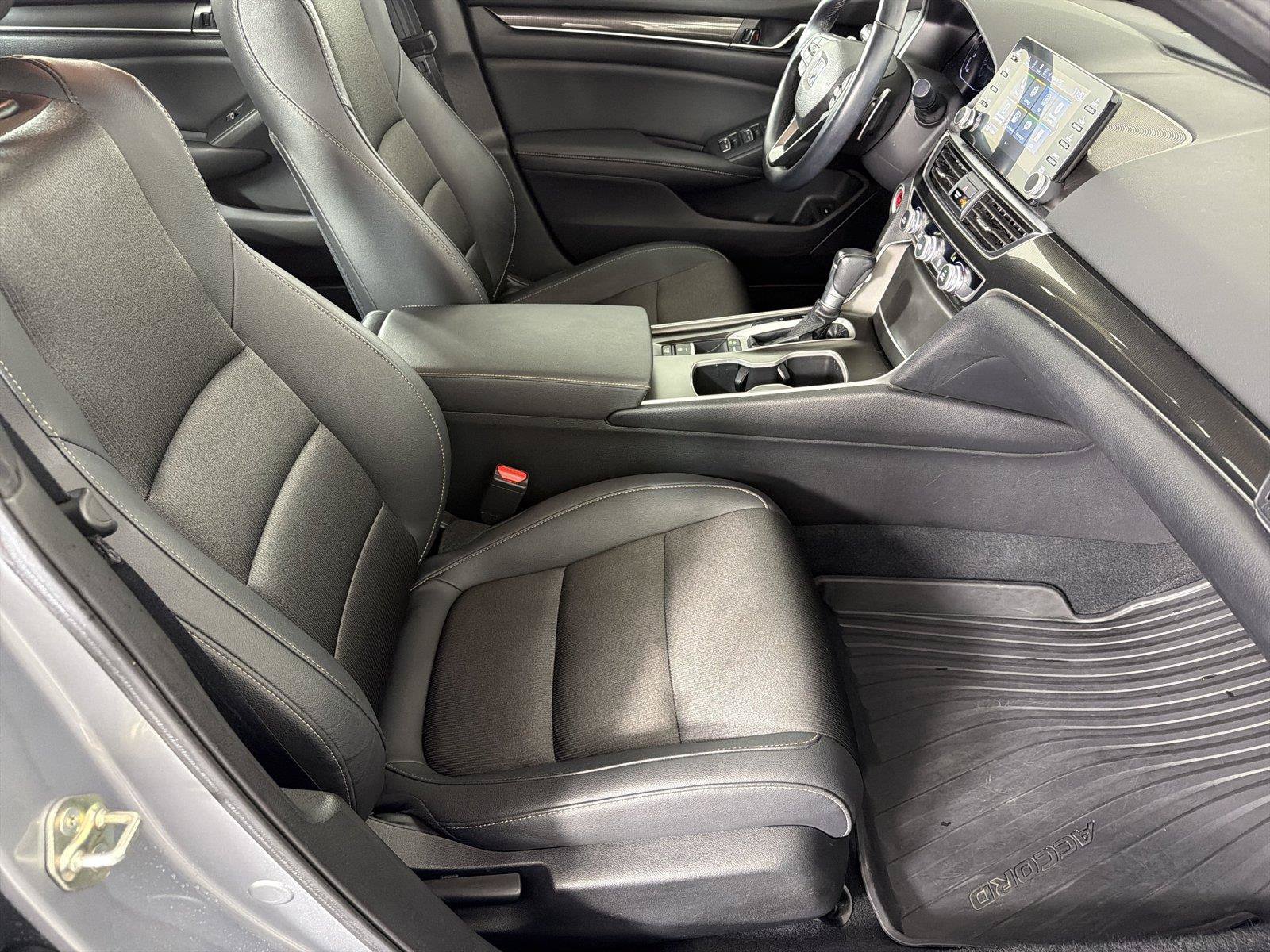 Used 2019 Honda Accord Sport image 11