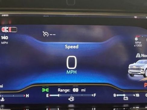 Used 2024 Chevrolet Silverado 1500 RST image 26