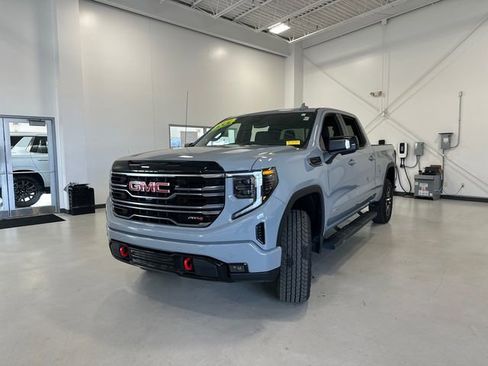 Used 2025 GMC Sierra 1500 AT4 w/ AT4 Preferred Package image 15