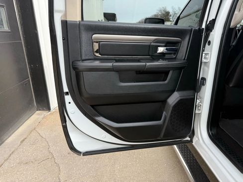 Used 2017 RAM 1500 Sport w/ Convenience Group image 11