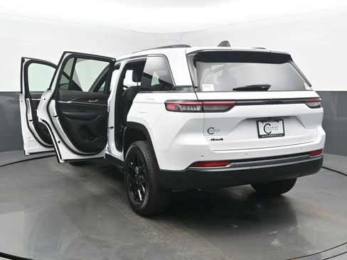 New 2026 Jeep Grand Cherokee Laredo image 56