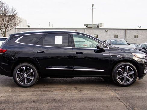 Used 2020 Buick Enclave Essence w/ Sport Touring Edition image 4