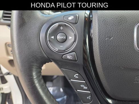 Used 2018 Honda Pilot Touring image 30