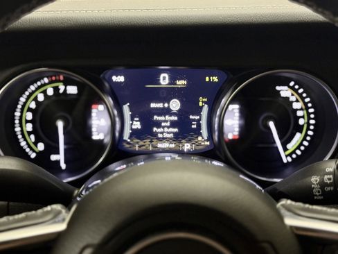 Used 2023 Jeep Wrangler Sahara w/ Cold Weather Group image 19