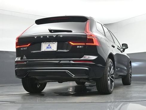 New 2027 Volvo XC60 B5 Ultra AWD/4WD image 42