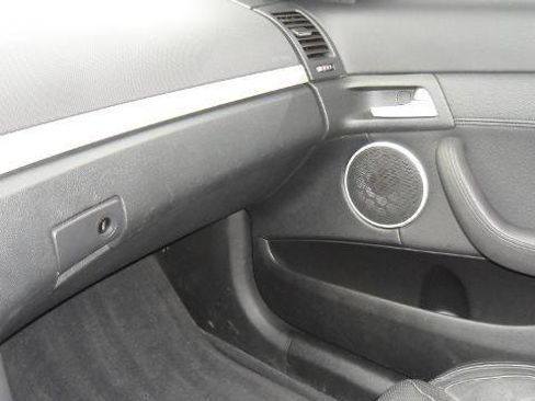 Used 2008 Pontiac G8 w/ Premium Package RWD image 36