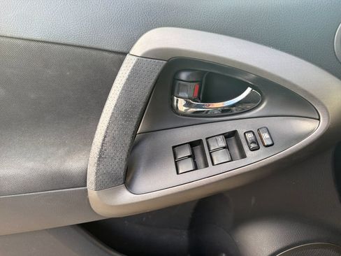 Used 2010 Toyota RAV4 Sport FWD image 10