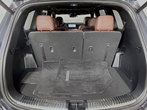Used 2024 Kia Telluride SX Prestige AWD/4WD image 35