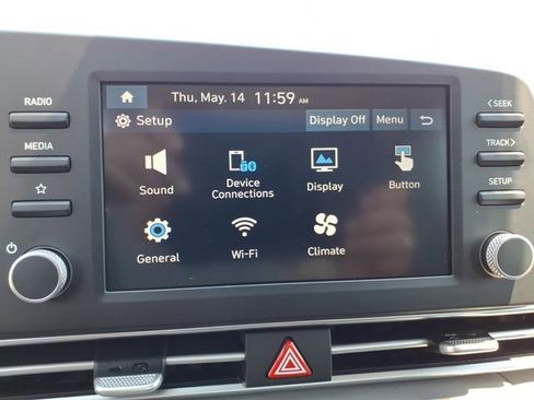 New 2026 Hyundai Elantra SE FWD image 14