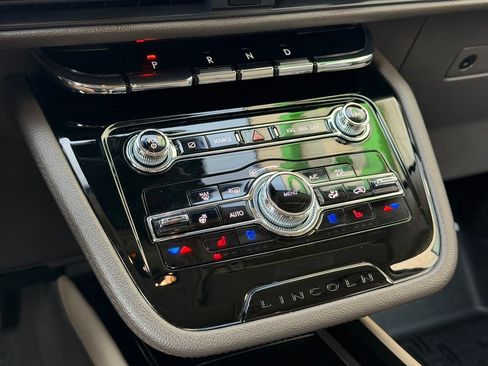 Used 2022 Lincoln Corsair Reserve w/ Equipment Group 201A AWD/4WD image 14