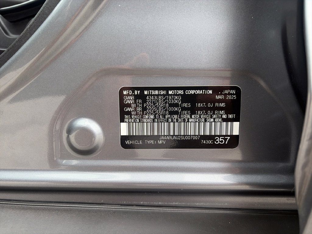 Used 2025 Mitsubishi Outlander Sport SE AWD/4WD image 28