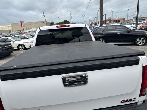 Used 2010 GMC Sierra 1500 2WD Crew Cab Hybrid image 8