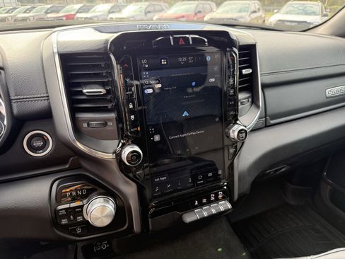 Used 2024 RAM 1500 Laramie image 18