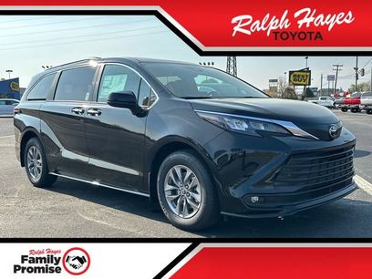 New 2026 Toyota Sienna XLE