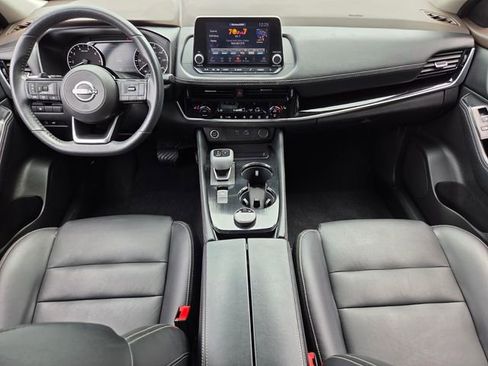 Used 2023 Nissan Rogue SL AWD/4WD image 14
