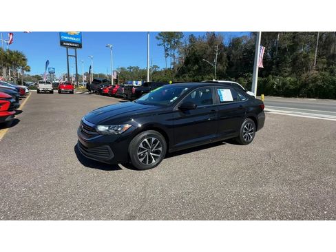 Used 2024 Volkswagen Jetta S image 6