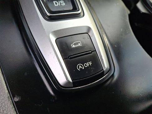 Used 2021 Honda Pilot EX image 26