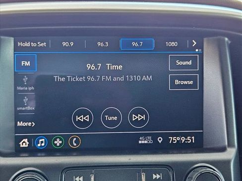 Used 2022 Chevrolet Colorado LT w/ LT Convenience Package image 11