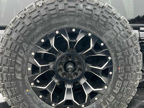 Used 2019 Jeep Wrangler Unlimited Sport S image 17