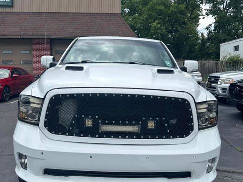 Used 2014 RAM 1500 Sport w/ Convenience Group AWD/4WD image 9