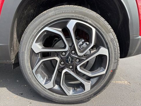 New 2026 Chevrolet Trax RS w/ Driver Confidence Package FWD image 24