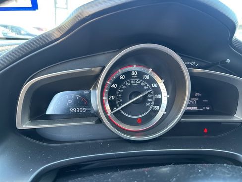 Used 2015 MAZDA MAZDA3 i Sport image 11