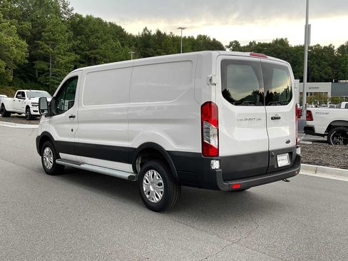 Used 2025 Ford Transit 250 Low Roof w/ Exterior Upgrade Package RWD image 3