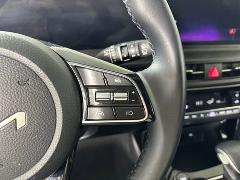 Used 2024 Kia Seltos S image 16