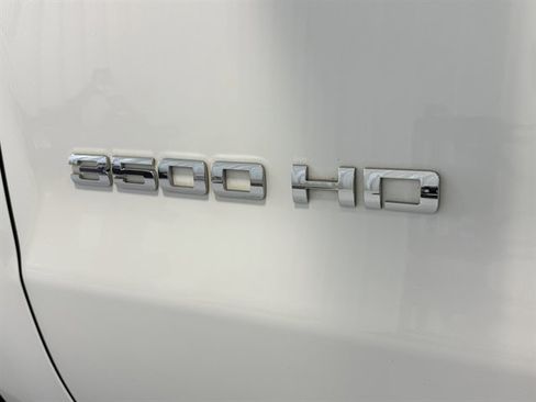 Used 2015 Chevrolet Silverado 3500 W/T w/ WT Convenience Package image 12
