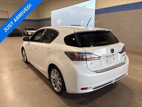 Used 2013 Lexus CT 200h FWD image 4