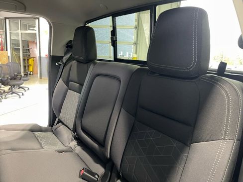New 2026 Nissan Frontier SV w/ SV Convenience Package AWD/4WD image 17