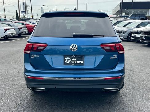 Used 2018 Volkswagen Tiguan SEL Premium AWD/4WD image 10