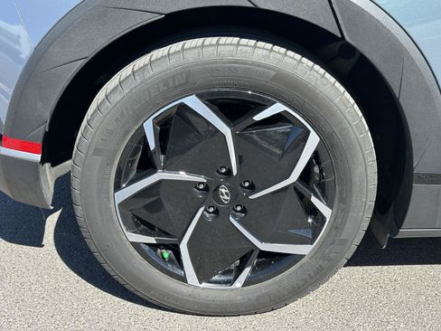 Certified 2024 Hyundai Ioniq 5 SEL AWD/4WD image 13