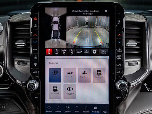 Used 2025 RAM 3500 Limited image 25