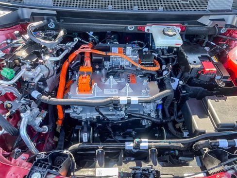 New 2026 Chevrolet Equinox EV LT image 25