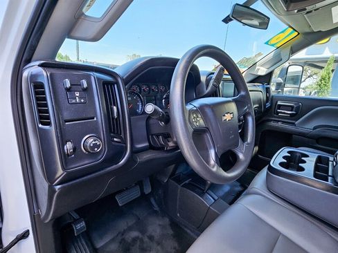 Used 2016 Chevrolet Silverado 2500 W/T AWD/4WD image 19