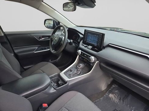 Used 2020 Toyota RAV4 XLE FWD image 37