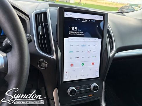 Used 2024 Ford Edge SEL w/ Convenience Package image 13