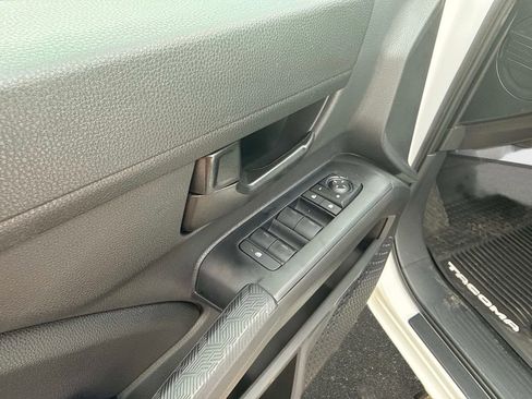 New 2026 Toyota Tacoma SR5 RWD image 19