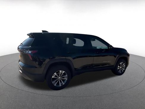 Used 2025 Chevrolet Equinox LT FWD image 14