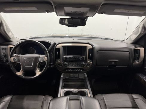 Used 2015 GMC Sierra 2500 Denali w/ Duramax Plus Package AWD/4WD image 17