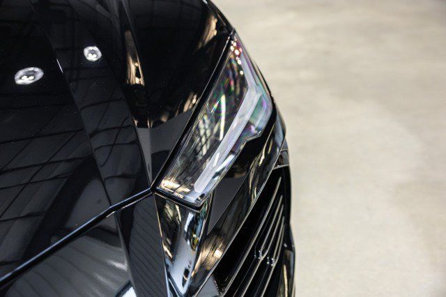 Used 2022 Lamborghini Urus AWD/4WD image 24